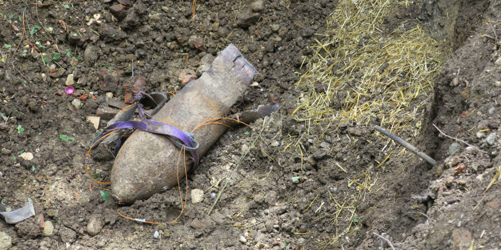 Involment in the neutralisation of an aerial bomb in Vurberk