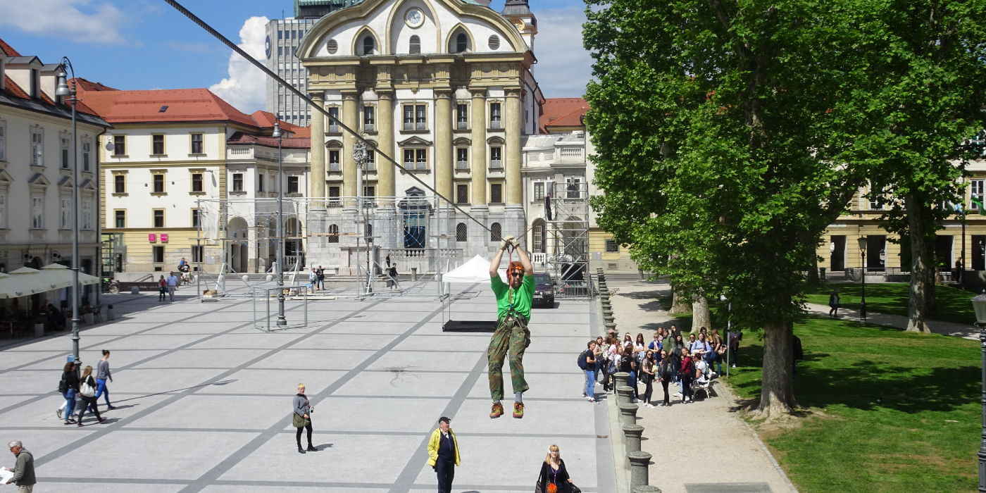 Installation of zip line structure at Congress square in Ljubljana